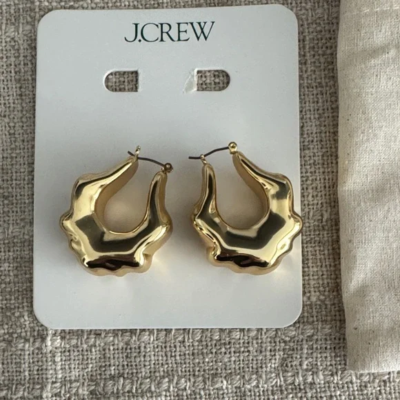 J. Crew Gold Sculpted Earrings - Picture 3 of 5